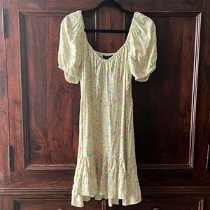 FOREVER 21 - Delicate Floral Dress L